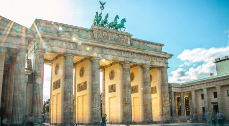 brandenburger-tor-im-berlin-urlaub